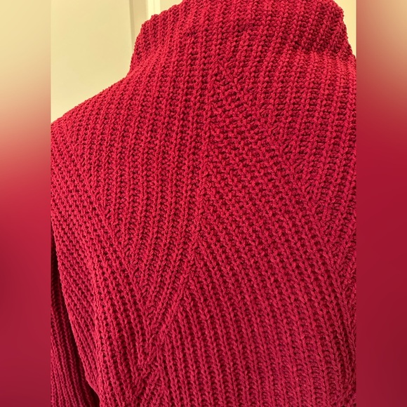 J Jill chenille red crochet over sized long turtle neck sweater - Picture 4 of 5